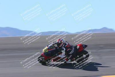 media/Nov-06-2023-Moto Forza (Mon) [[ce023d0744]]/2-Advanced Group/Session 2 (Bowl Speed Pans)/